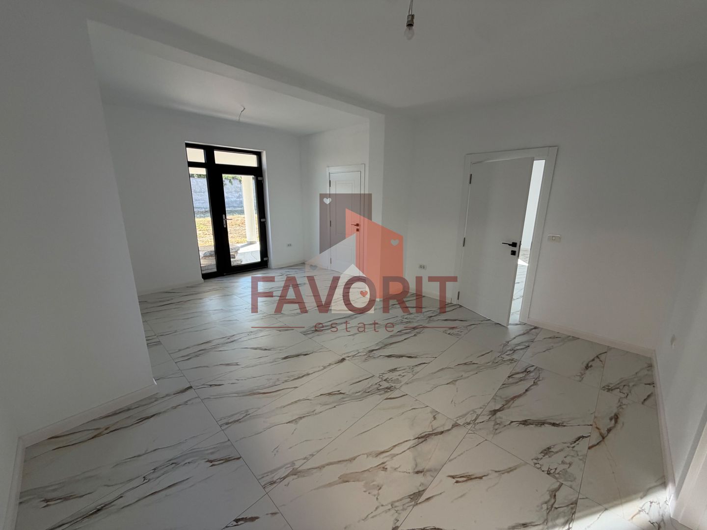 Casa individuala. 172 mp utili. Garaj. Disponibila imediat - Poză 9