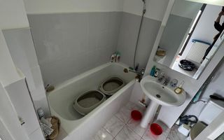 Dacia - 2 Camere Decomandat - Etaj Intermediar - Bloc 1980 - Poză 5