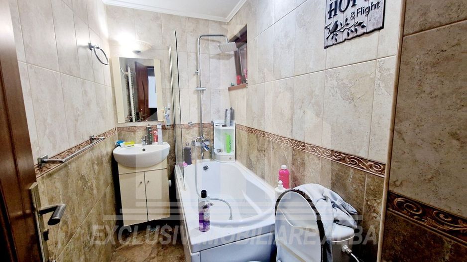 Apartament 2 camere de vanzare, zona Cetate - Poză 5