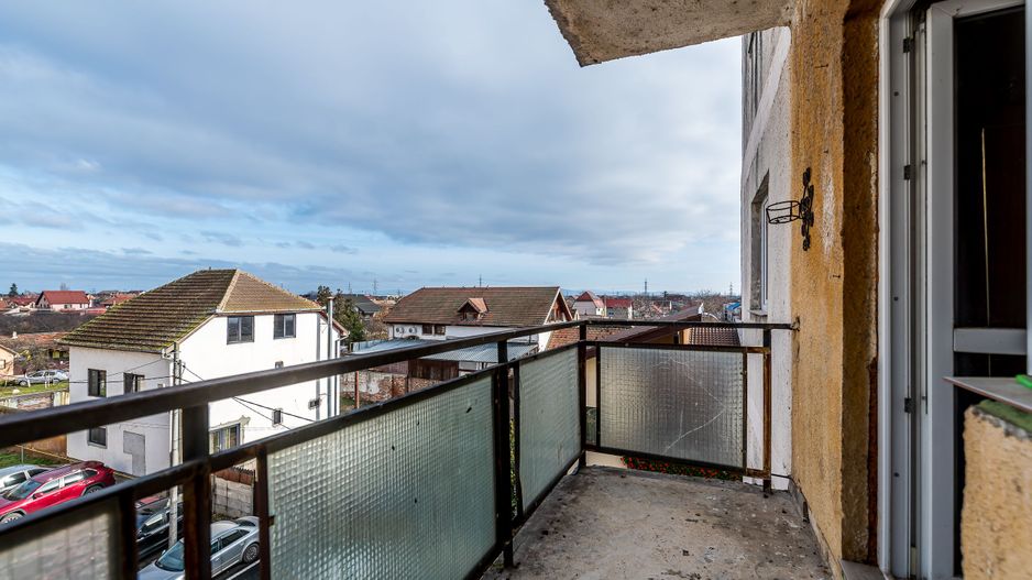 VÎNDUT! Apartament 2 camere Micalaca 700, str Vaslui. - Poză 5