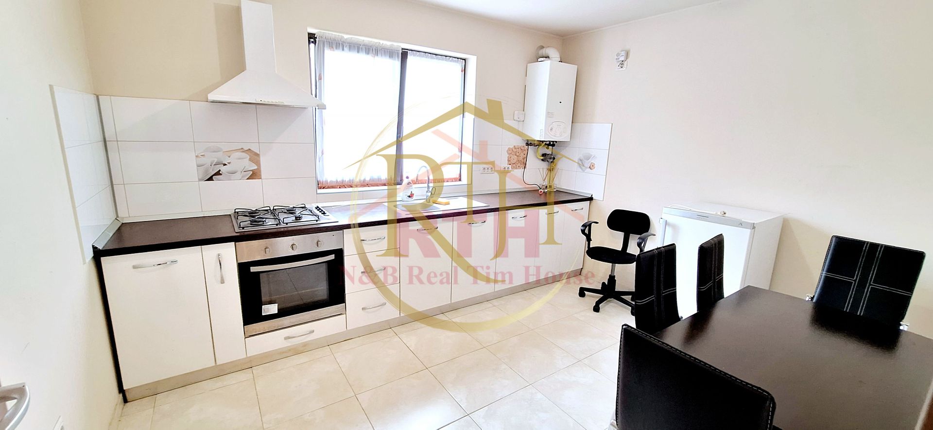 Oferim spre inchiriere casa-duplex cu 4 camere, zona Braytim, pet friendly. - Poză 7