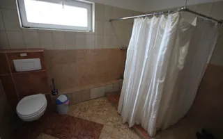 Vila  destinatie camin batrani - Poză 14