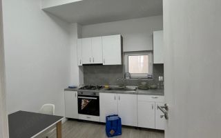 Apartament 1 camera, 2 locuri parcare, bucatarie separata, camera depozitare, balcon - Poză 2