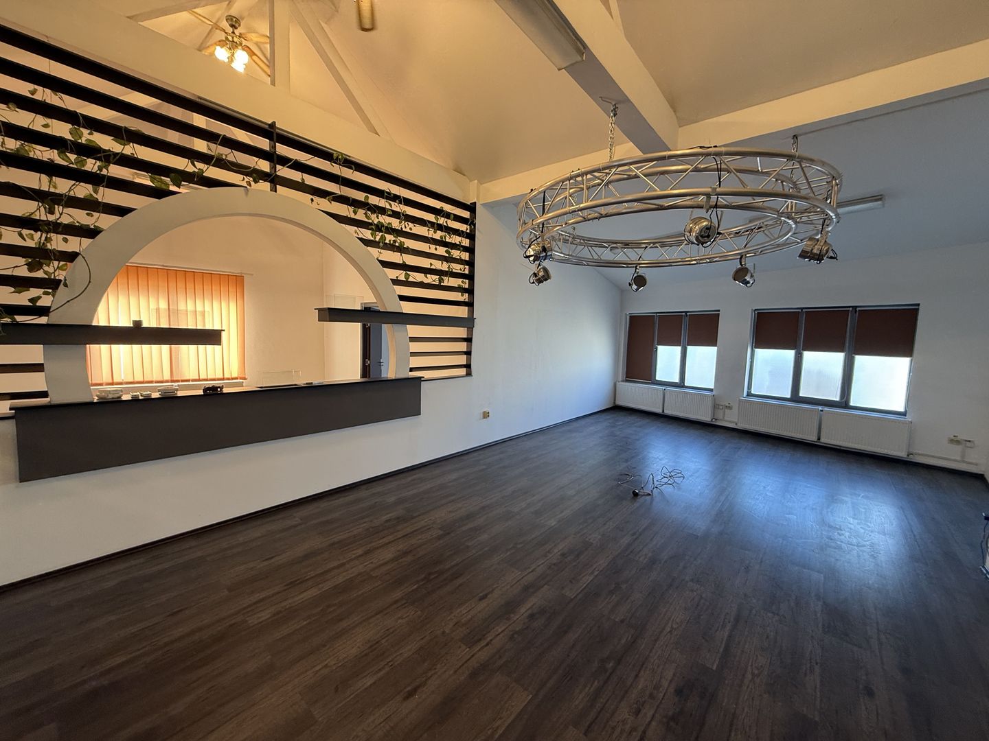 CLADIRE DE BIROURI P+4 ZONA COTROCENI - Poză 6