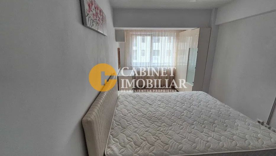 Apartament 3 Camere Decomandat - Zona Galata - Poză 3