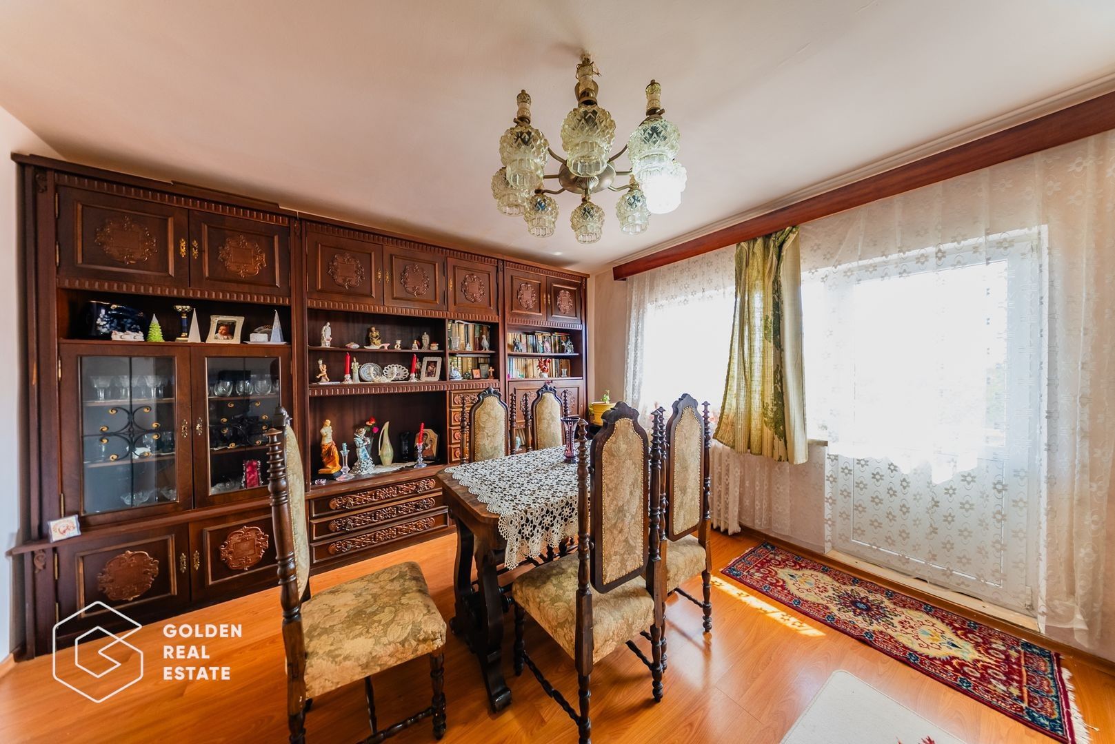 Apartament 4 camere, total decomandat, zona Miorita - Poză 2