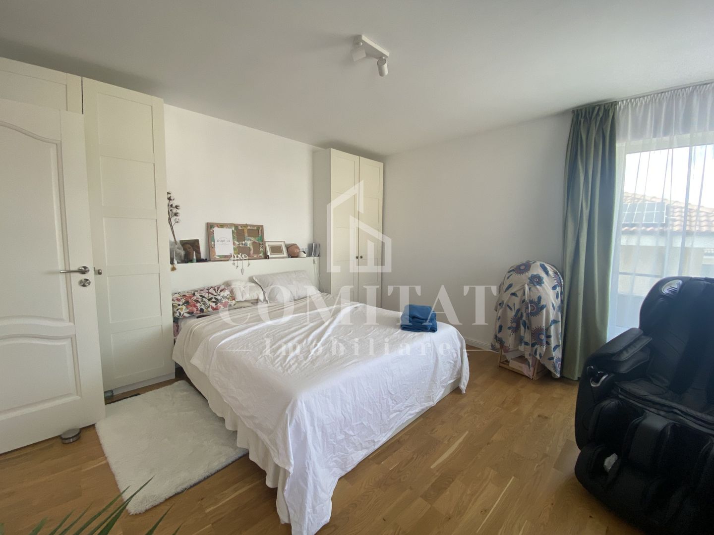 Casa individuală dispusă pe 2 niveluri | La cheie | Dezmir - Poză 11