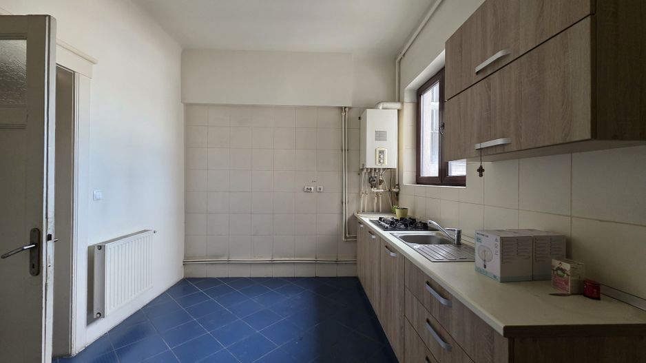 Apartament 4 camere de inchirat Armenasca Romana - Poză 27
