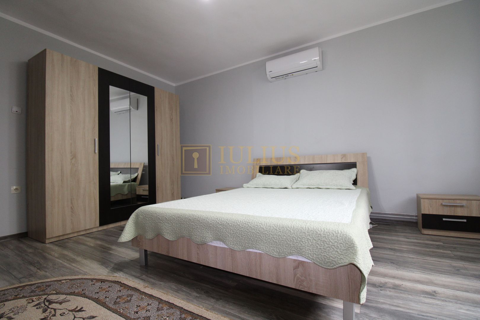 3 camere, curte comuna, centrala proprie. - Poză 7