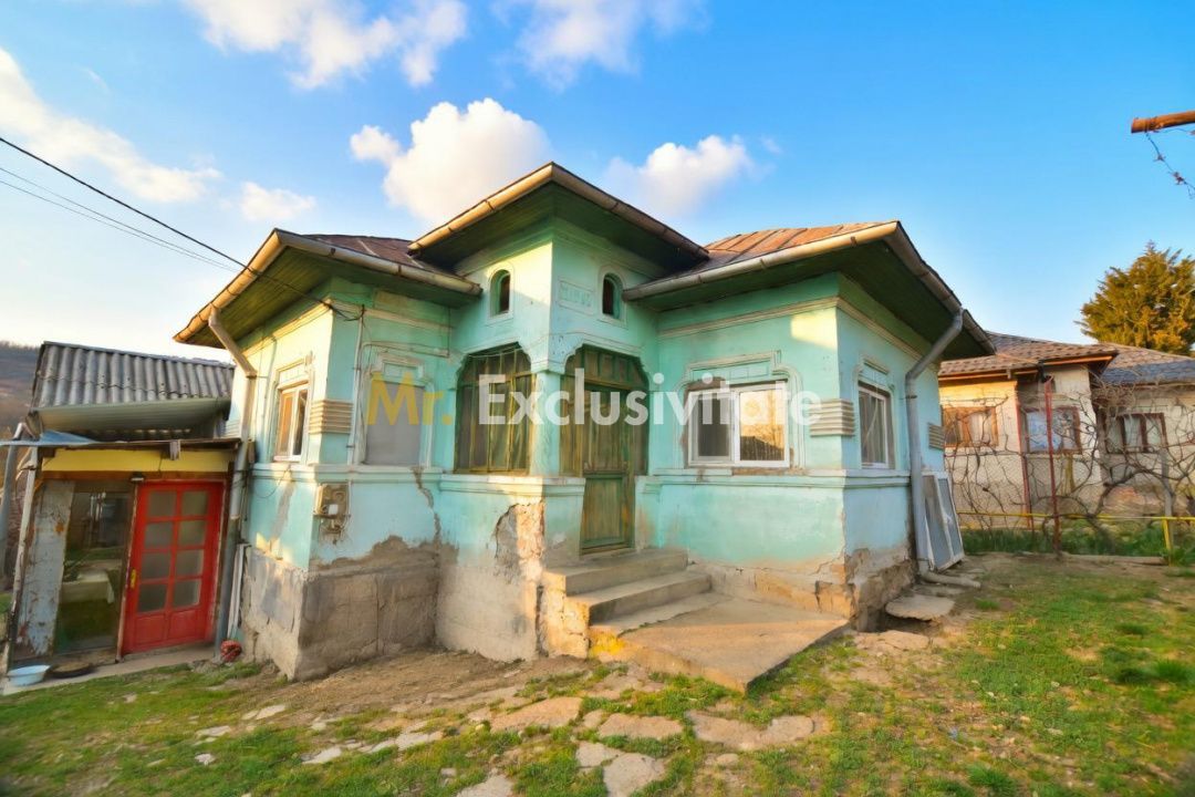 Casa+teren 742mp in Stefanesti, Arges. - Poză 1