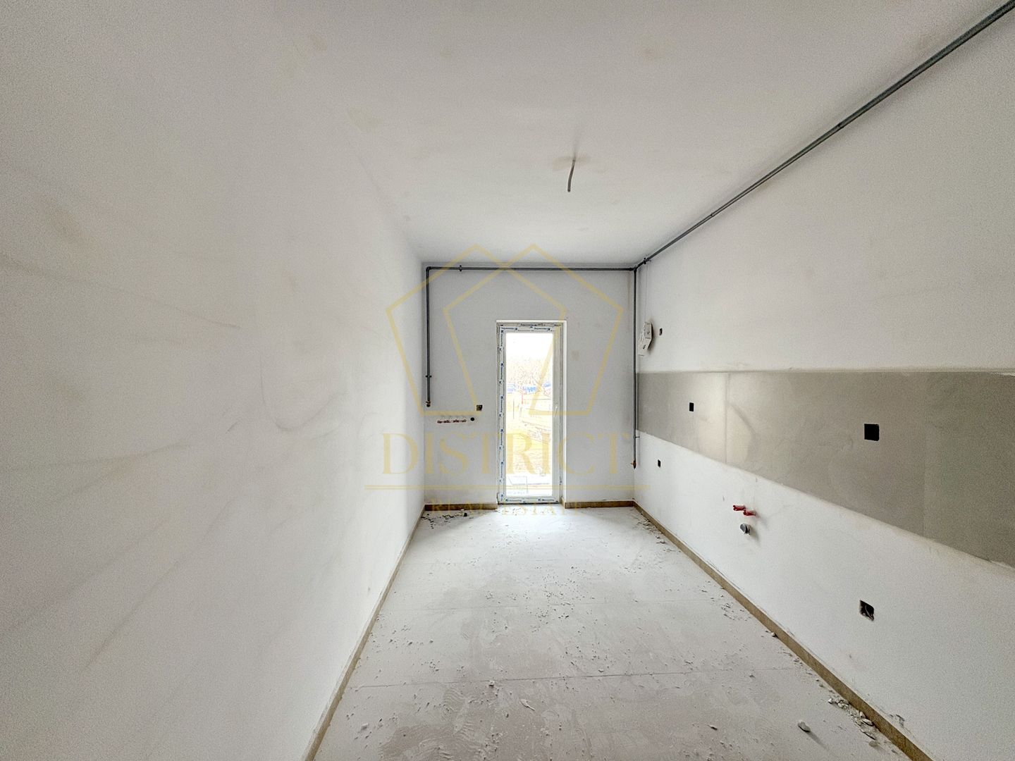 Apartament decomandat cu o camera si balcon | Giroc | Zone 2 - Poză 2