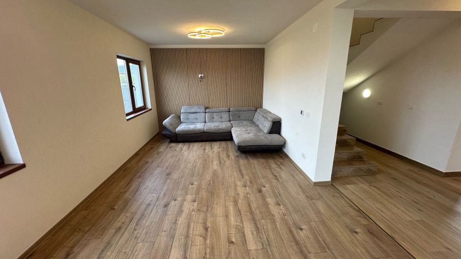 Duplex cu camera pe parter - Poză 8