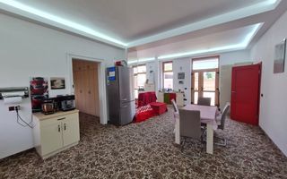 Vila individuala în zona de top - Poză 3