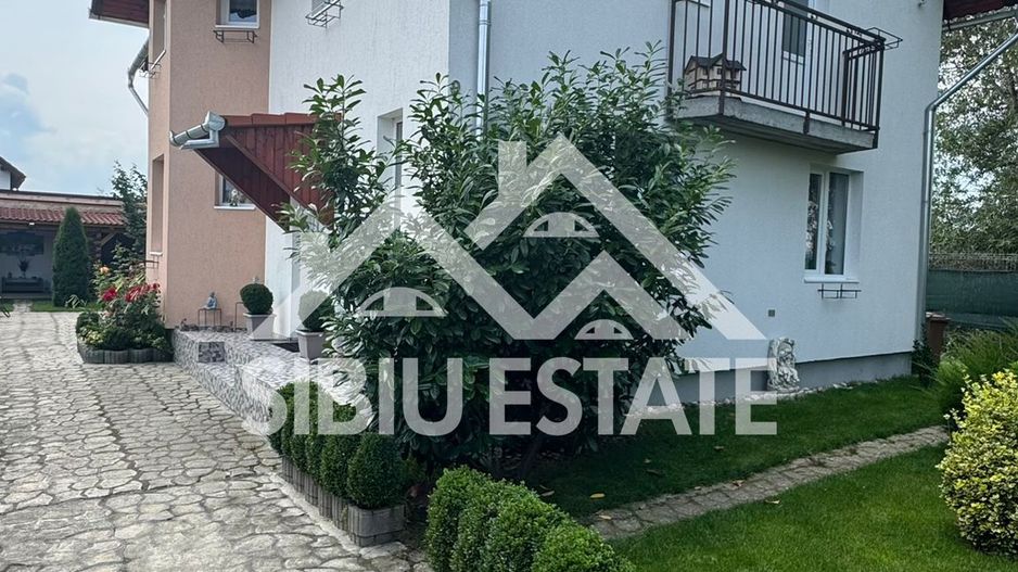Casa individuala, deosebita, de vanzare,  5 camere 3 bai, - Poză 18