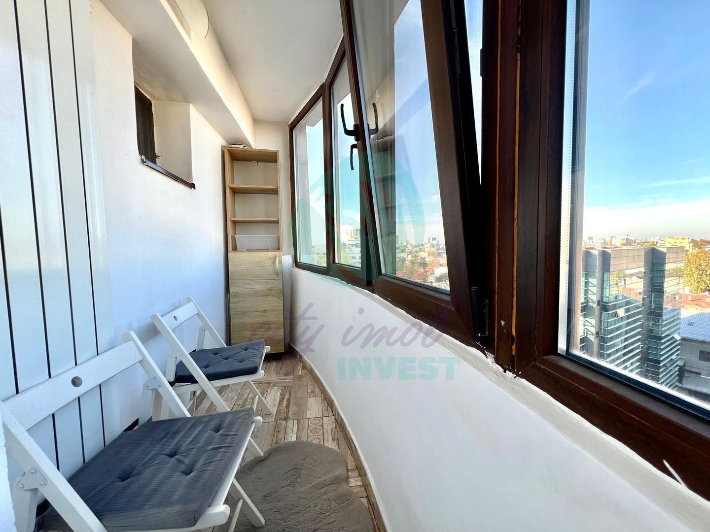 4 camere pe Bulevardul Unirii- Bloc monolit 1995 - Poză 12