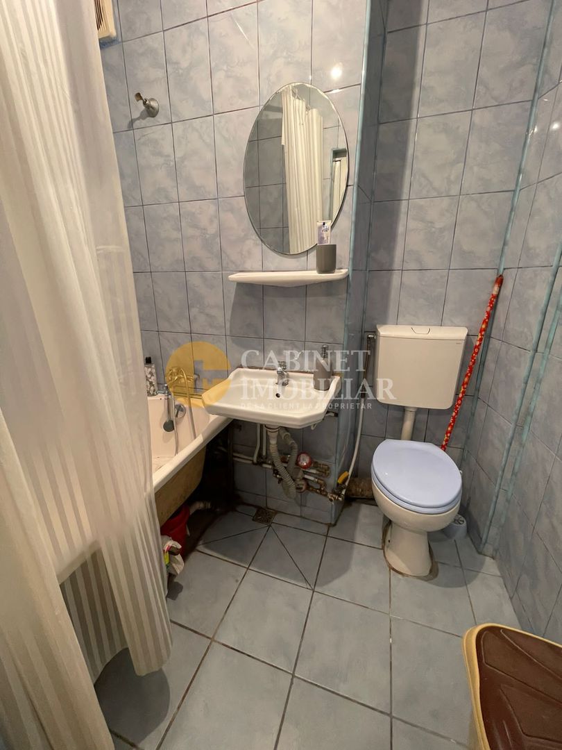 2 camere ideal pentru investitii zona Alexandru cel Bun-Pta Alexandru - Poză 5