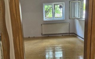 Apartament 2 camere la curte - Poză 6