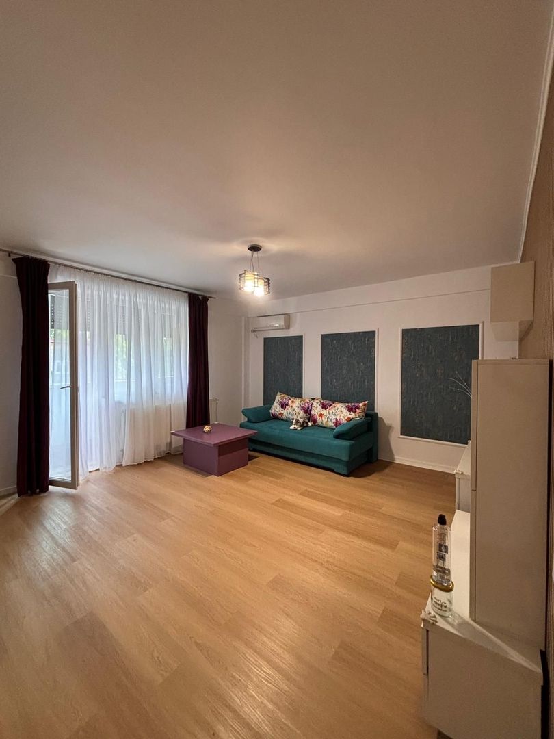 Apartament 2cam, decomandat, centrala proprie, parcare privata, metrou - Poză 4
