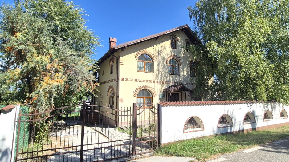 COMISION 0% - Casa cu view specataculos, D+P+M 236mp teren 436mp Campulung Arges - Poză 3