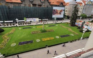 Piata Victoriei| 2 camere|  vedere superba spre Catedrala si Opera| balcon| - Poză 1