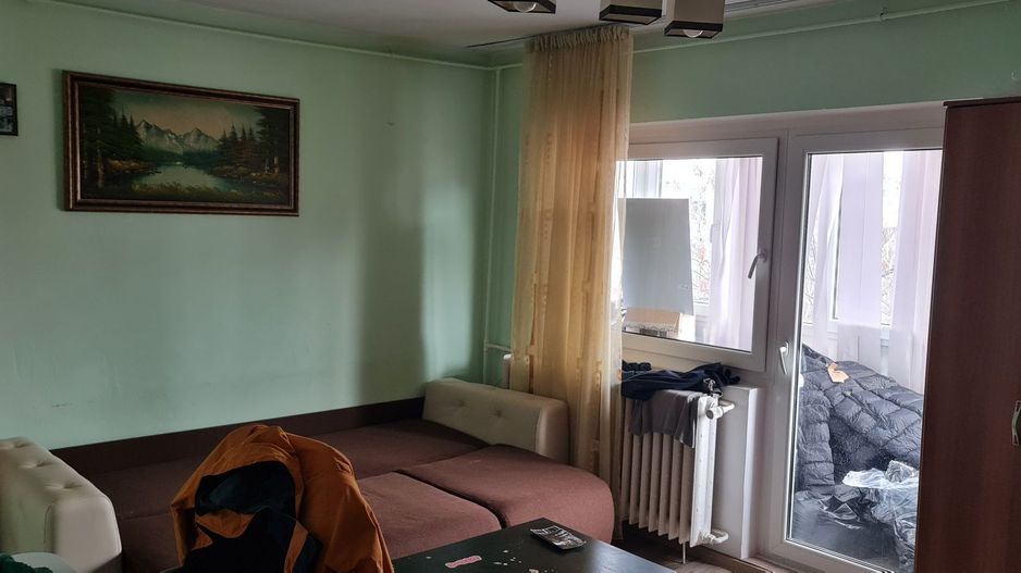 Vanzare apartament cu 2 camere titan decomandat T653 - Poză 1