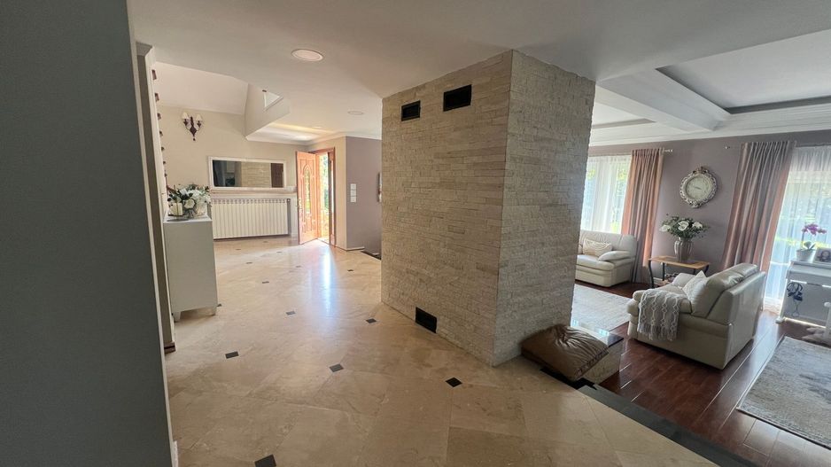 Vila Burdujeni | Complet Mobilată | 265 MP Utili - Poză 2