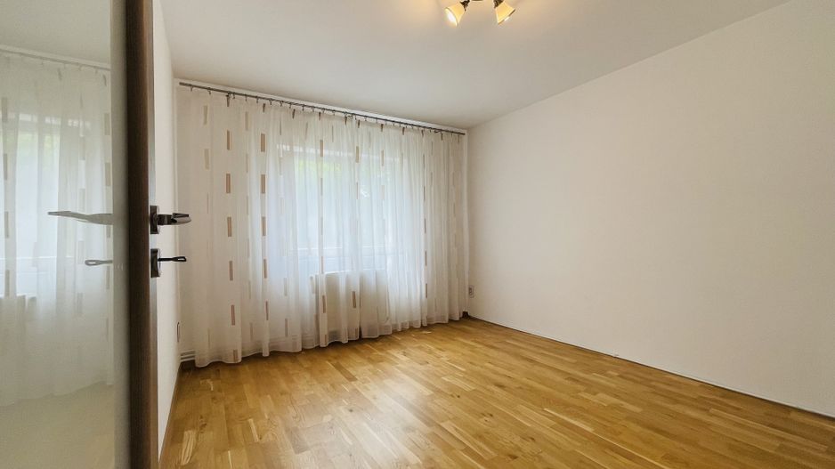 OFERTA VANDUTA - Apartament cu 4 camere, frumos amenajat | 85 mp, decomandat - Poză 16