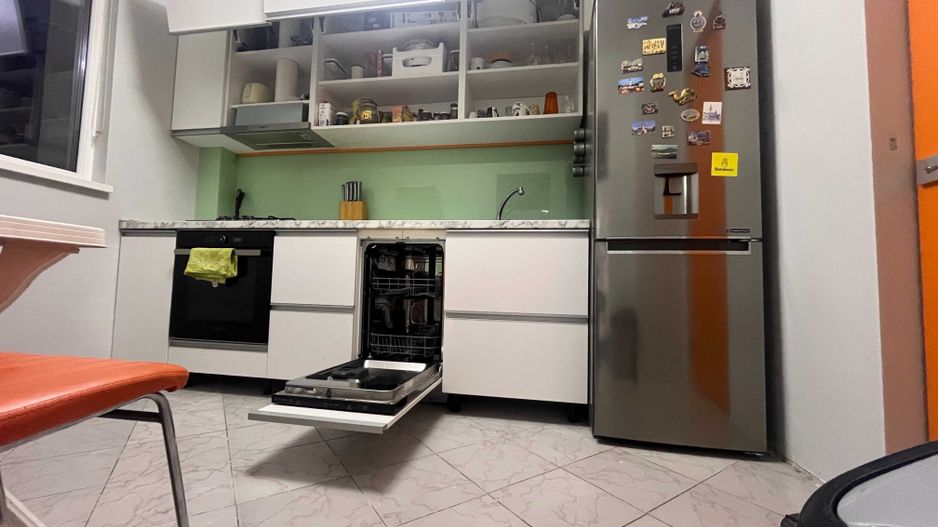 Apartament 2 cam zona Baba Novac - Campia Liberatii - Poză 3