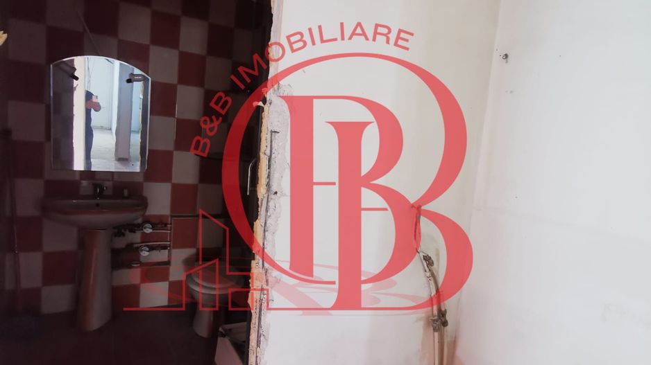 4 camere- Ozana  - Metrou -1 Decembrie 1918 - Poză 13