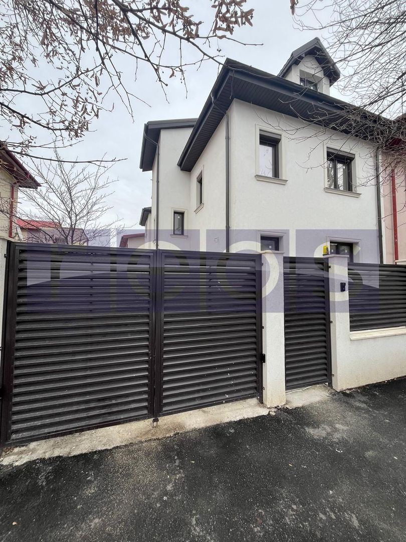 De Vânzare Vilă /Casa - Zona Vatra Luminoasă | Spațiu Generos 257 mp-7 camere - Poză 1