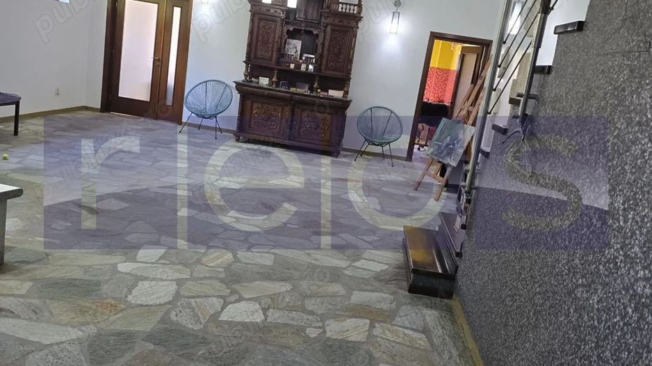 VNZARE DUPLEX 4 CAMERE ZONA GRAND ARENA - Poză 2