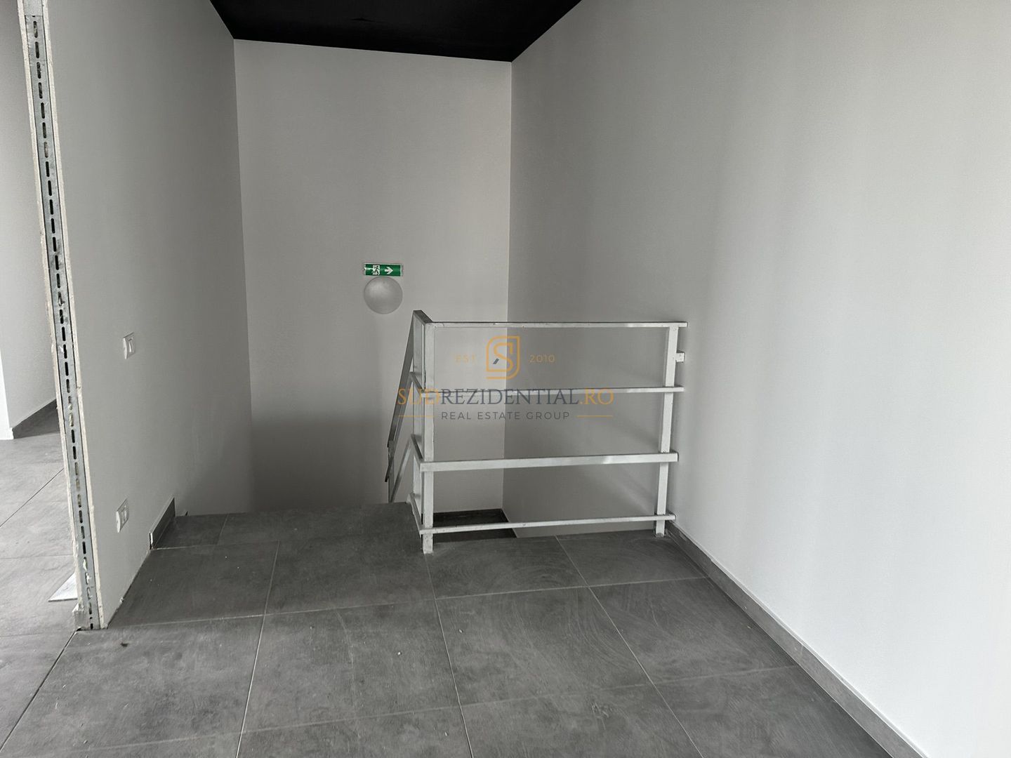Spațiu industrial 819 mp | Showroom | Birouri DN4 Sos. Oltenitei - Poză 9