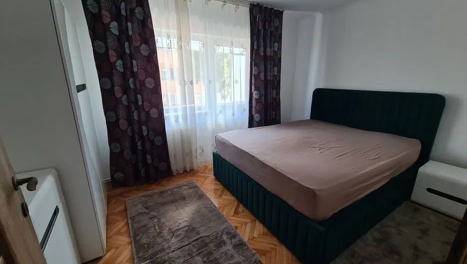 Apartament 3 camere | Marasti | Et intermediar | 2 Balcoane | 70 mp - Poză 1