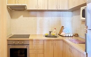 Apartament nou cu 3 camere, etaj intermediar, garaj, zona Diana - Poză 2