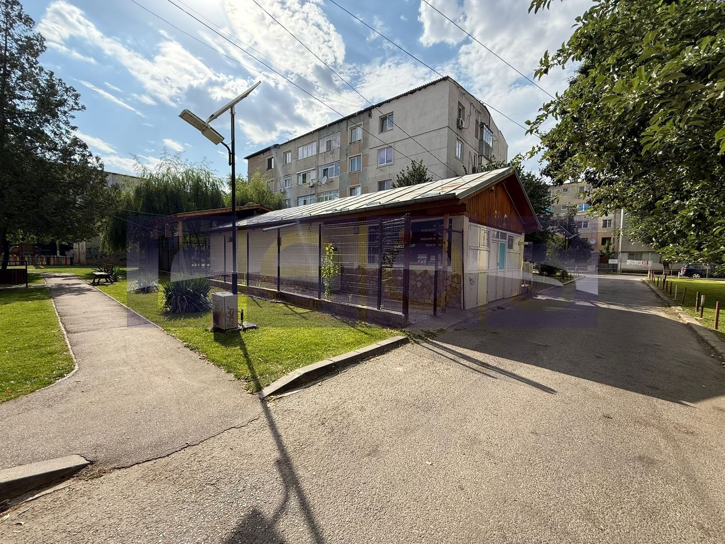 VANZARE SPATIU COMERCIAL | SALA DE JOCURI / BAR | TERASA | UTILITATI COMPLETE - Poză 6