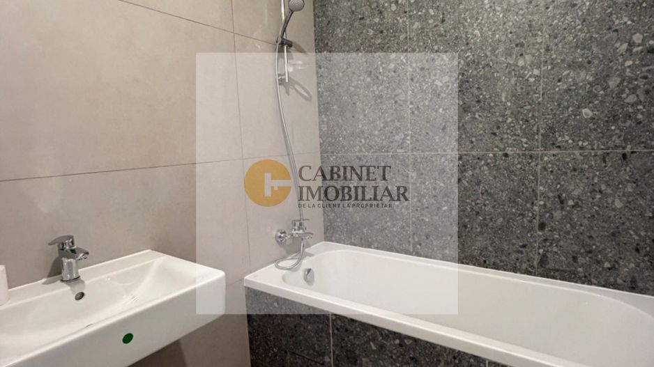 2 Camere - 58MP | Decomandat | 6/11 | Como Park 2026 - Poză 4