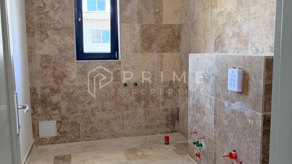 Vilă chalet modern cu perete panoramic de sticlă - Livezeni, Mureș - Poză 14