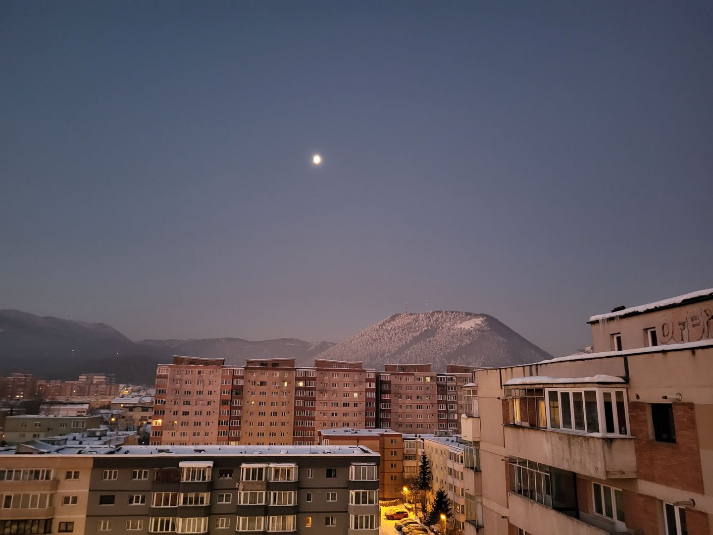 Ideal pentru o familie, toate facilitățile în apropiere - Poză 16