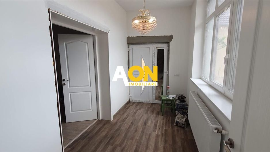 Casa 3 camere 2 bai renovata 655 mp teren Centru - Poză 16