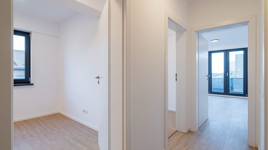 Birouri în clădire nouă | Parcare + boxă incluse | Șos. Mangaliei 135 - Poză 11