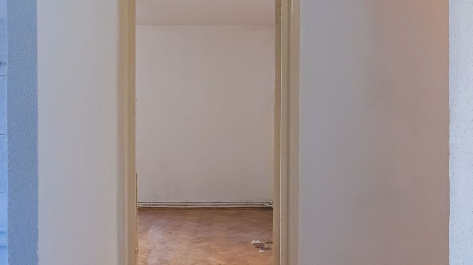 Apartament cu 4 camere - Poză 16