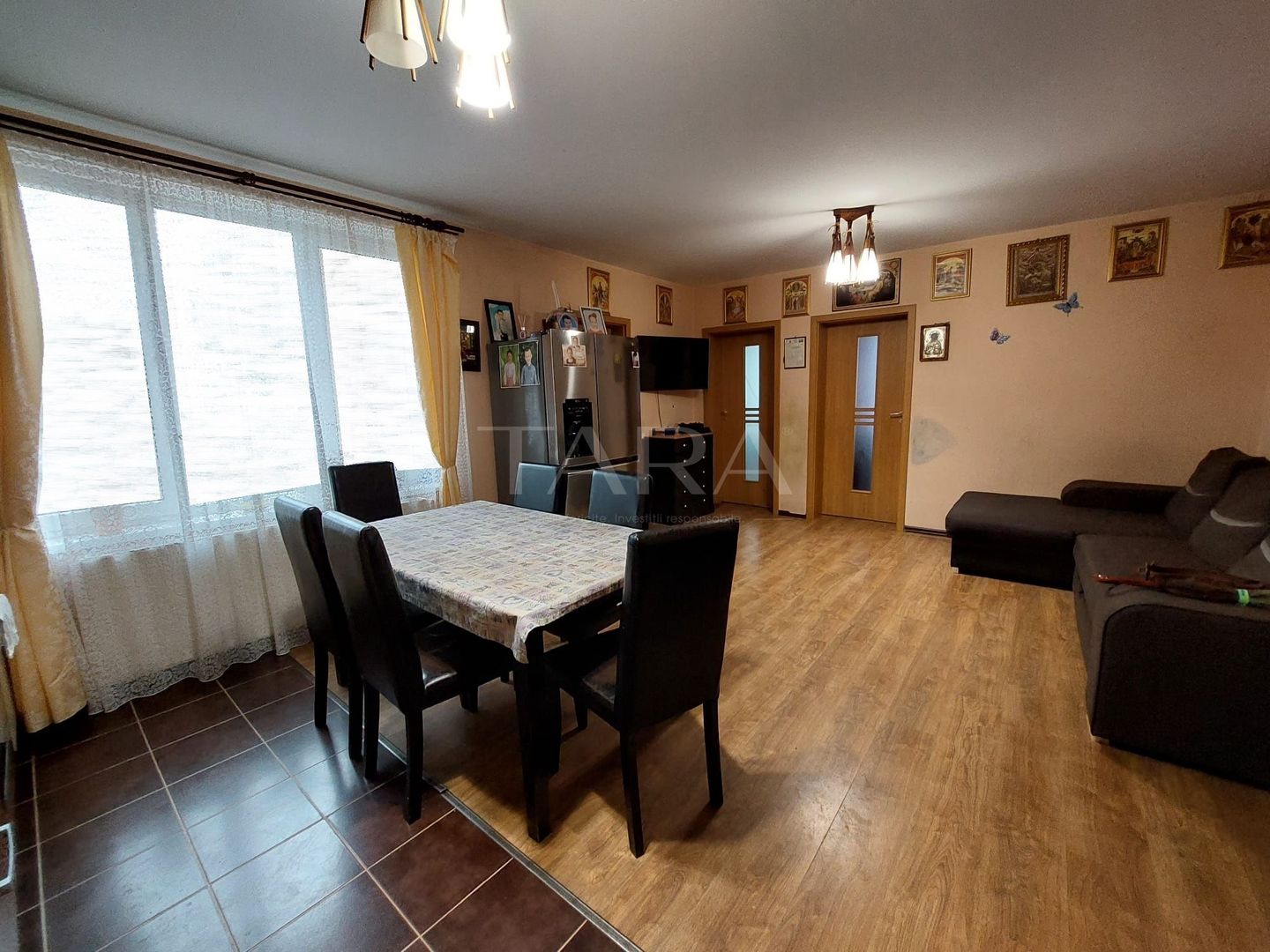 Apartament cu 3 camere in Floresti. - Poză 4