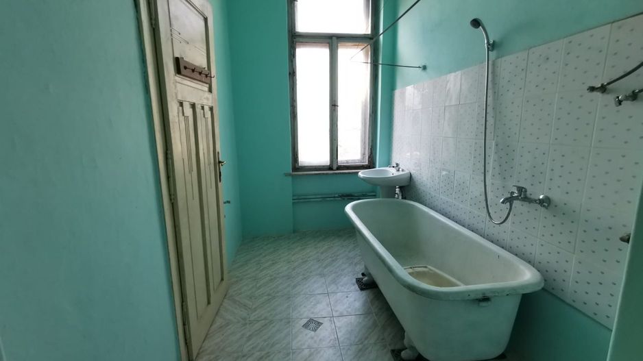 APARTAMENT 4 CAMERE CLADIRE ISTORICA -  ZONA TRAIAN - Poză 8