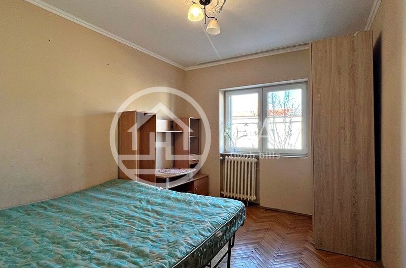 Apartament PB de vânzare cu 3 camere în zona Ioșia, Oradea - Poză 4