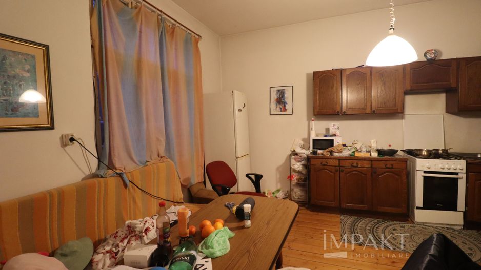 Apartament la casa, situat in cartierul Andrei Muresanu! - Poză 4