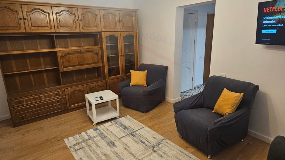 De vanzare apartament 3 camere, Tiglina 1, 61 mp, 88.000 Euro - Poză 2