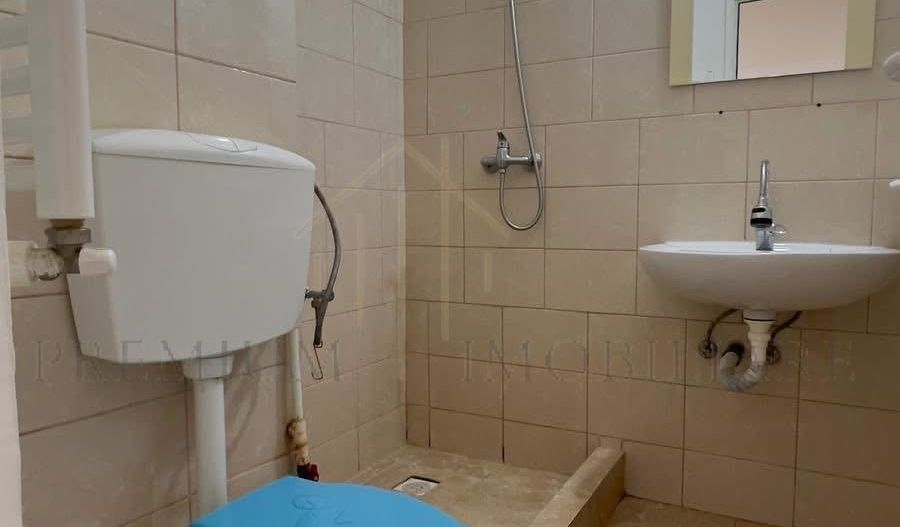 Garsonieră de vânzare – Zona centrală, Onești - Poză 4