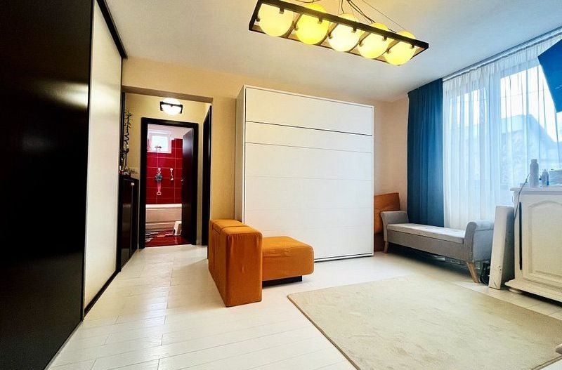 Apartament 2 camere, amenajat, cu garaj,  Central- Univ. Mecanica - Poză 2