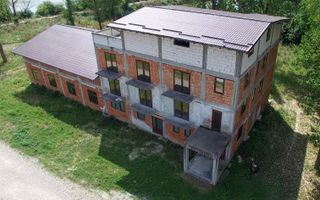 Pensiune de Vânzare cu Priveliște Panoramică către Râul Olt - Poză 7