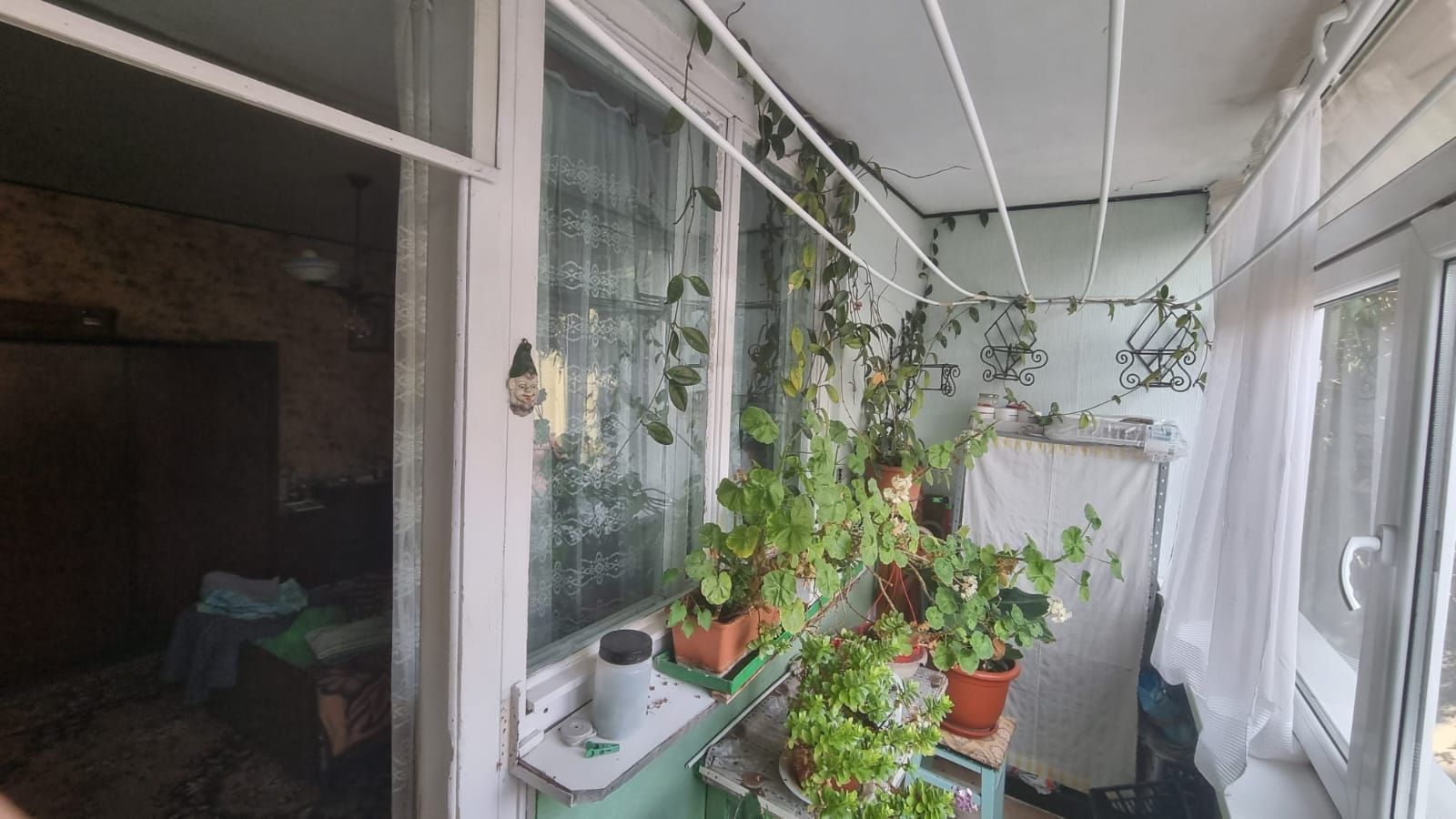 De vanzare Apartament 4 camere Bd. Ctin Brancoveanu, sector 4 - Poză 7